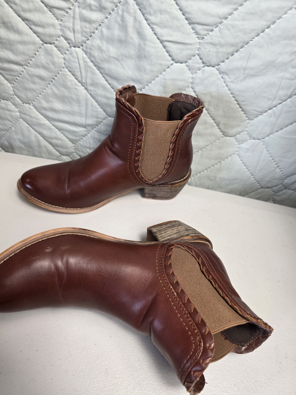 Women's Brown Leather Ankle Booties Sz 9 - Picture 3 of 11